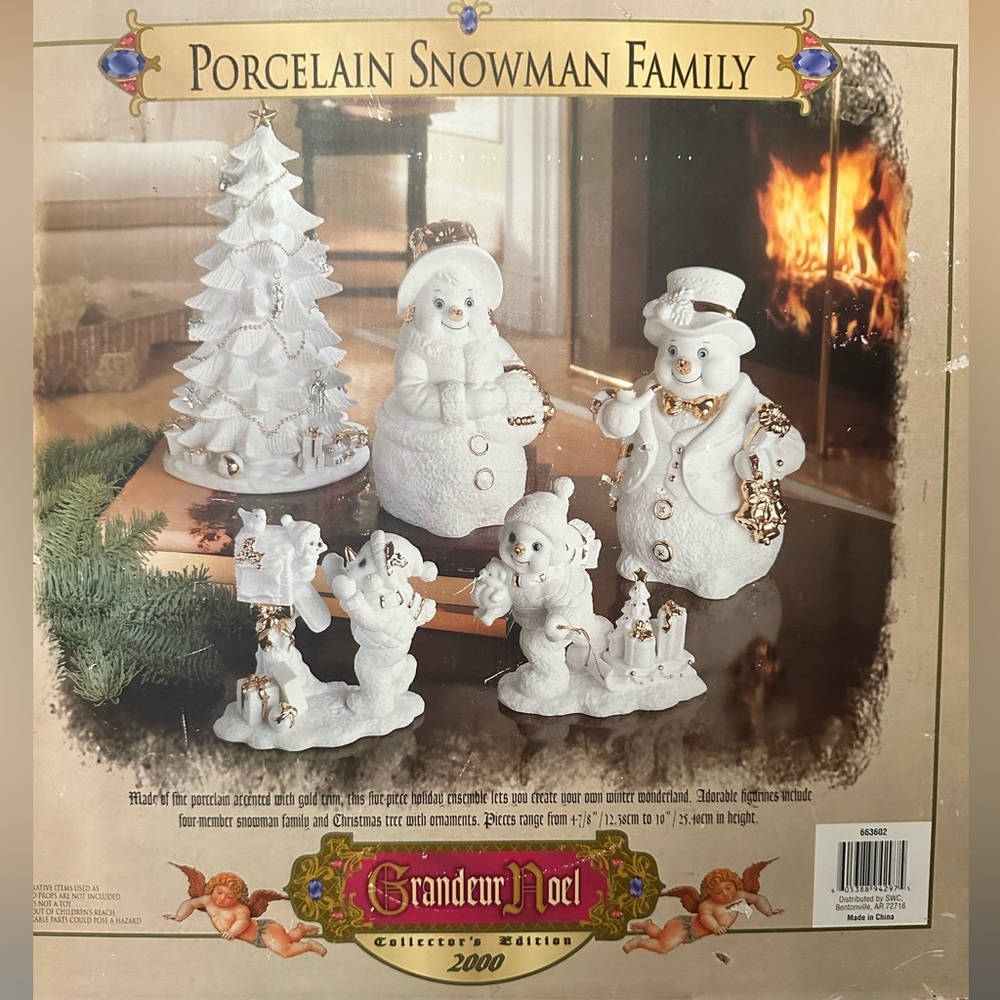 2000 Collector's Editon Grandeur Noel 5 Piece Porcelain Snowman Family Christmas